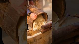 How Ancient Artisans Turned Rice Into Giant Crispy Cakes ?