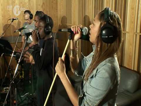 'On My Own' Live @ Maida Vale for 1Xtra (Blame, Fu...