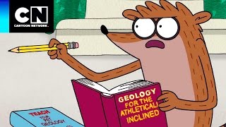 Rigby vuelve a la escuela | Memorias de Skips | Cartoon Network