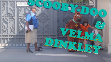 Scooby-Doo & Velma Dinkley at Universal Studios Hollywood