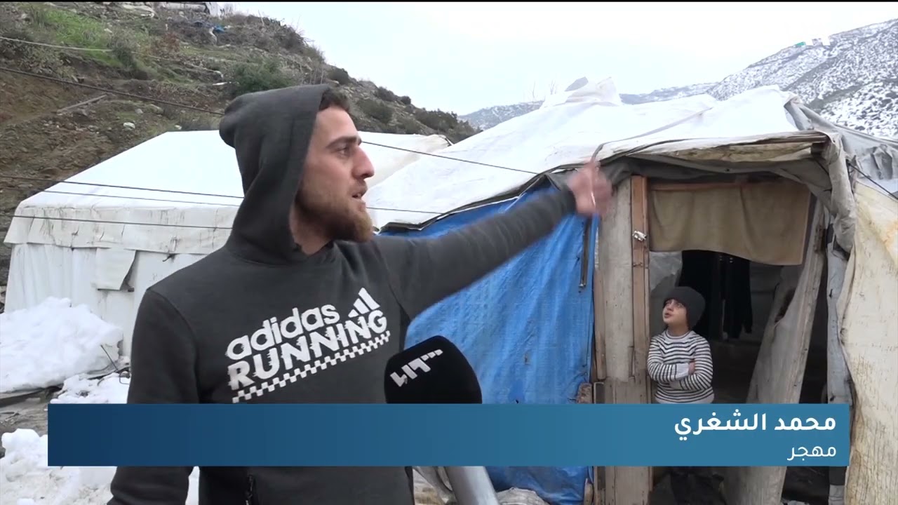 استمرار معاناة المهجرين في مخيمات الزوف غربي إدلب رغم انحسار العاصفة الثلجية