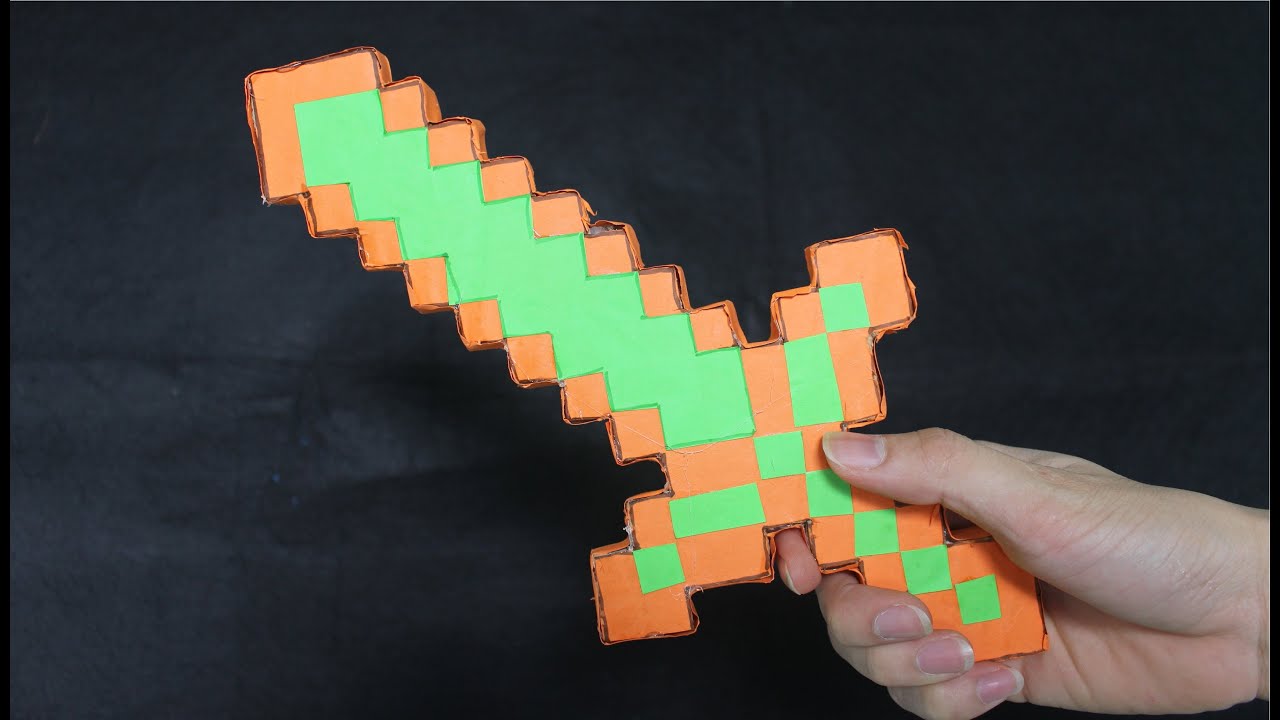Come fare una spada di Minecraft  Spada carta diamante 
