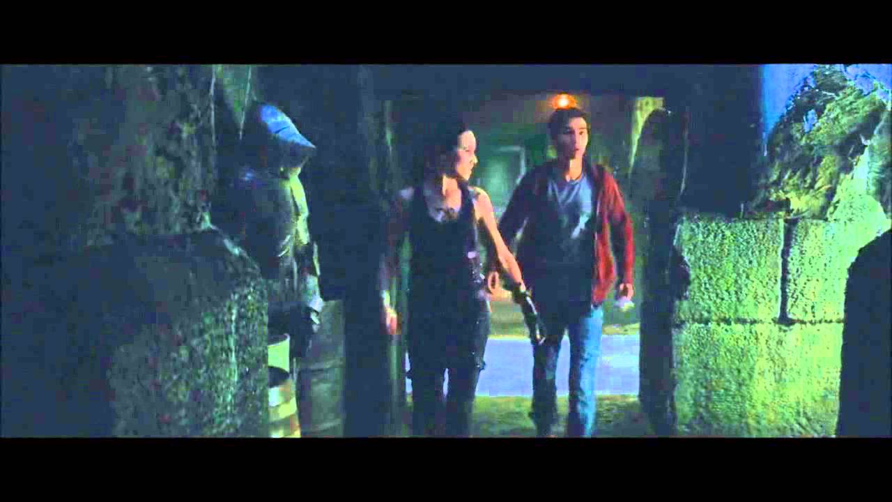 The Mortal Instruments City Of Bones Isabelle Lightwood Youtube