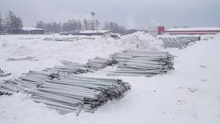 На главном городском стадионе появилась основа под зрительские трибуны