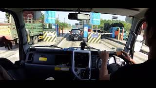 Perjalanan di Tol Kandeman 🚚 Tiba-Tiba Disalip Canter Engkel Ngebut!