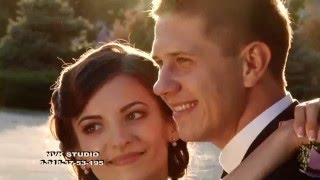 Свадебная прогулка жениха Евгения и невесты Виктории Свадебная прогулка жениха Евгения и невесты Виктории