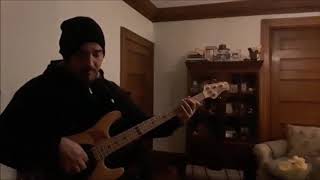 Video thumbnail of "Ive Brussel  Jota Quest Bass Cover"