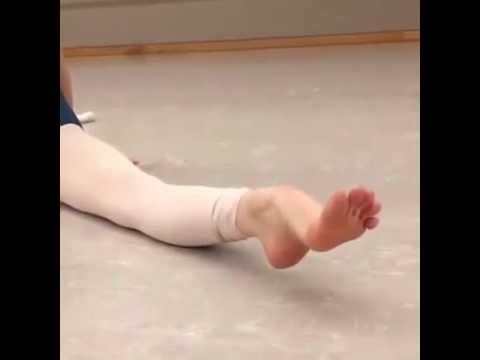 バレリーナの足の動かし方 Youtube