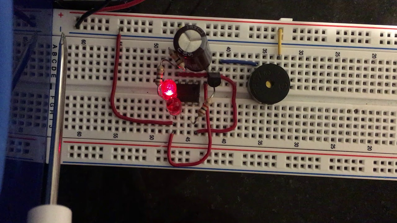 555 timer motion detector circuit - Santiago Camargo - YouTube