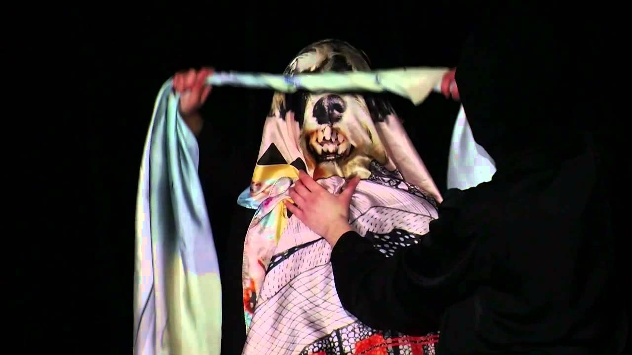 Andrea Crews x ENSBA Lyon - FOULARDS performance