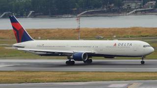 Delta Airlines Boeing 767-400ER [N838MH] takeoff from PDX