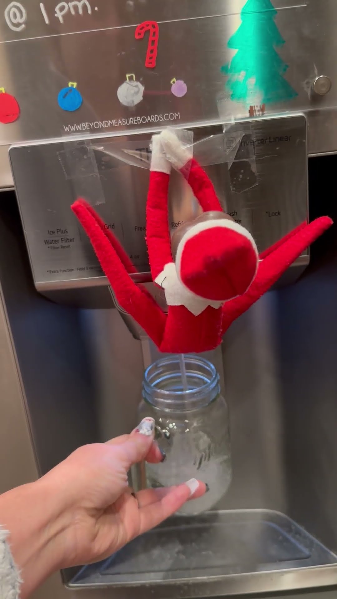 When You Let Your Kids Move the Elf on the Shelf || ViralHog