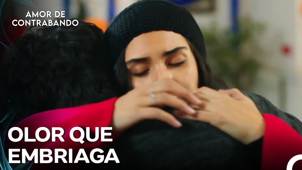 Toma Mi Mano, Supero Todas Las Dificultades - Amor De Contrabando Capítulo 80