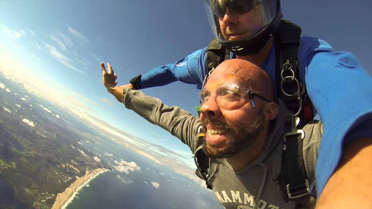 Sky Diving in Newcastle, Australia YouTube