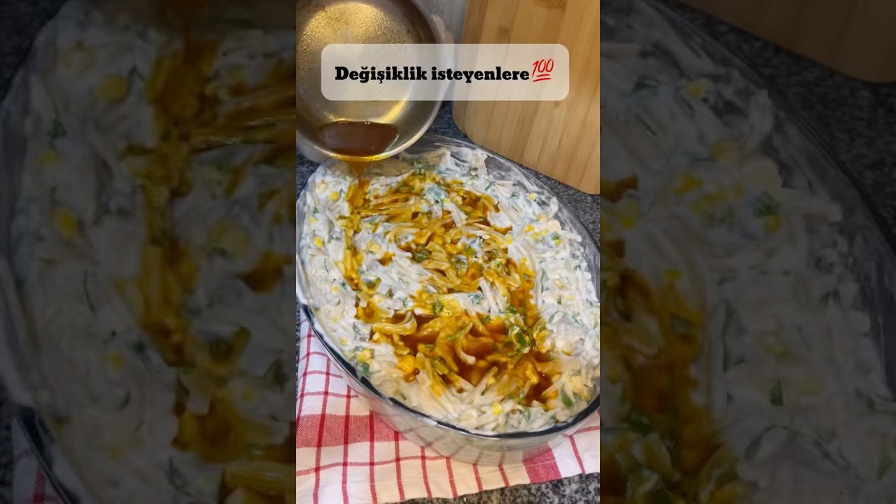En Pratik Yoğurtlu Erişte Salatası Tarifi💯/ salad | Bugün Ne Pişirsem? #shorts #salata #salad En Pratik Yoğurtlu Erişte Salatası Tarifi💯/ salad | Bugün Ne Pişirsem? #shorts #salata #salad