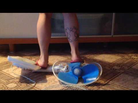 FLIP FLOP VAN CRUSH - TOTALLYLOVEFEET