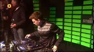 Hardwell  Paaspop 2012  Spaceman headhunterz Remix hq   
