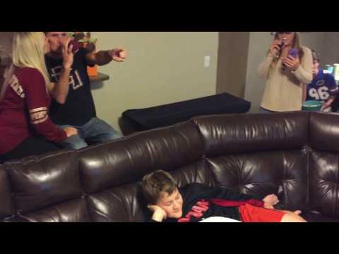 Family Mannequin Challenge