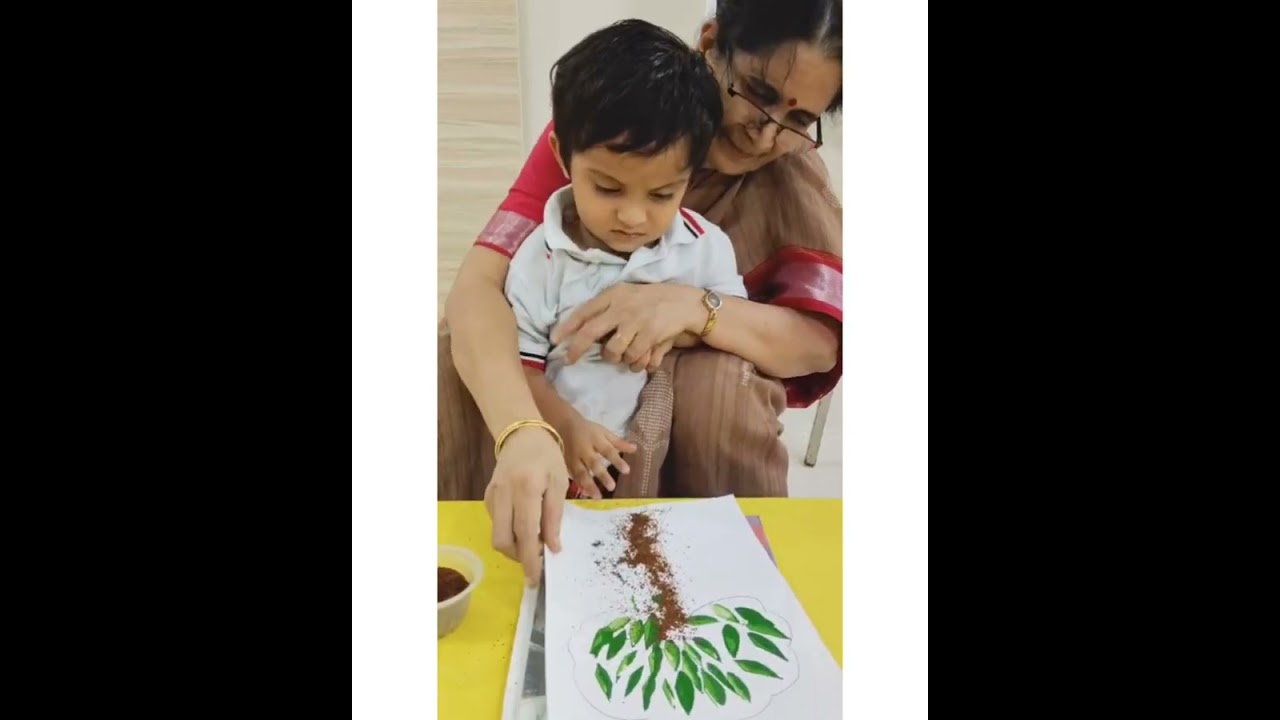 Class: Play Group, Activity: Art time, Leaves:- Sponge dabbing, Trunk:- To sprinkle coffee powder.