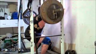 Kalle Beck Deep Olympic squat no belt 405x1 @185lbs bodyweight