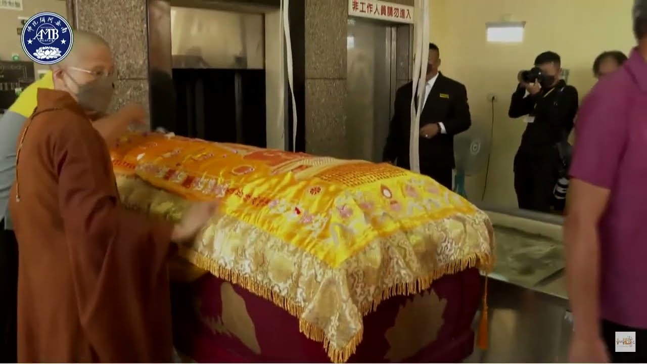 2022/9/3啟龕荼毗抵大仙寺｜淨宗一代尊宿 淨空老和尚圓寂荼毗大典