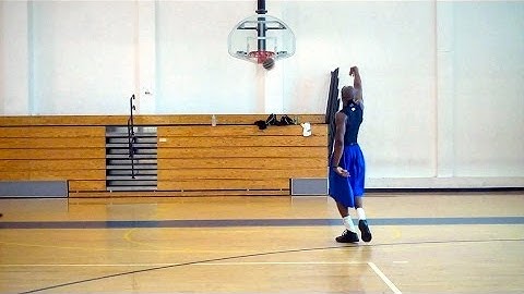 Kevin Durant Behind-Back In & Out-Crossover Pullup Jumper Pt. 2 | Dre Baldwin