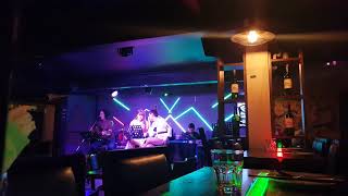 ไมอาจเปลยนใจ - Mai Art Plien Chai - Cover - Live Band - Mojo Restaurant And Pub