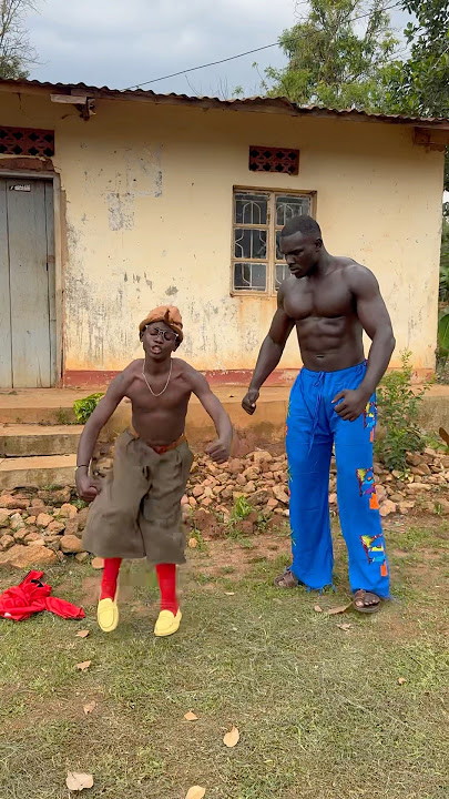 How’s this possible 😳🙆🏽♂️#model #africa #dance #funny #shorts