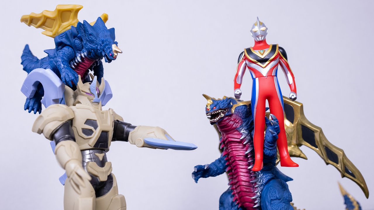 開封済み】ウルトラマンカードゲーム ウルトラマンガイア 3枚