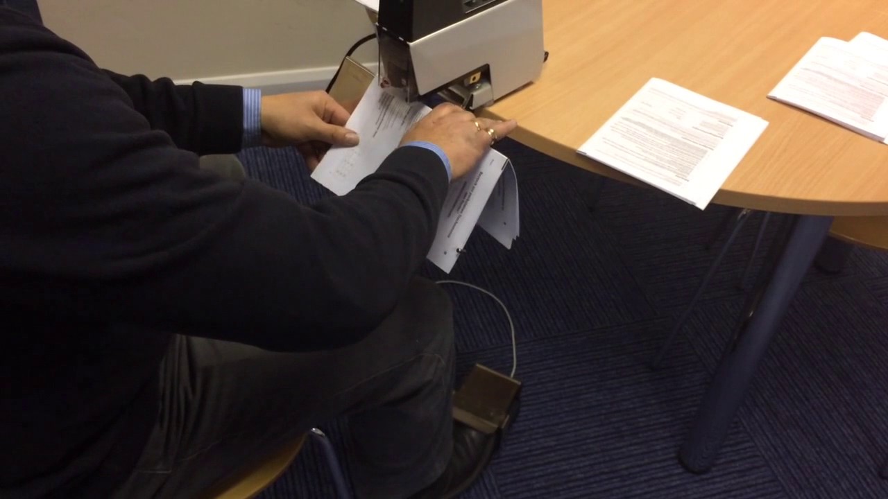 Rapid 106 Electric Stapler