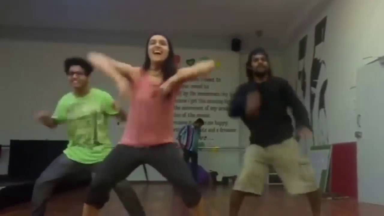 Shraddha Kapoor's stunning dance performance