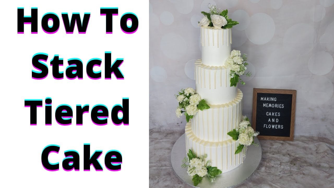 How To Dowel and Stack Cakes : Simple Tips For A Cake Decorating Beginner 