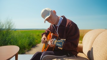Gaëtan Roussel - Je reste là (Clip officiel)