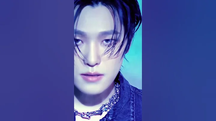 lee chan‼️#dino #seventeen #carat #caratbong #kpop #kpopedit #kpopgroup #kpopidol #explore #shorts