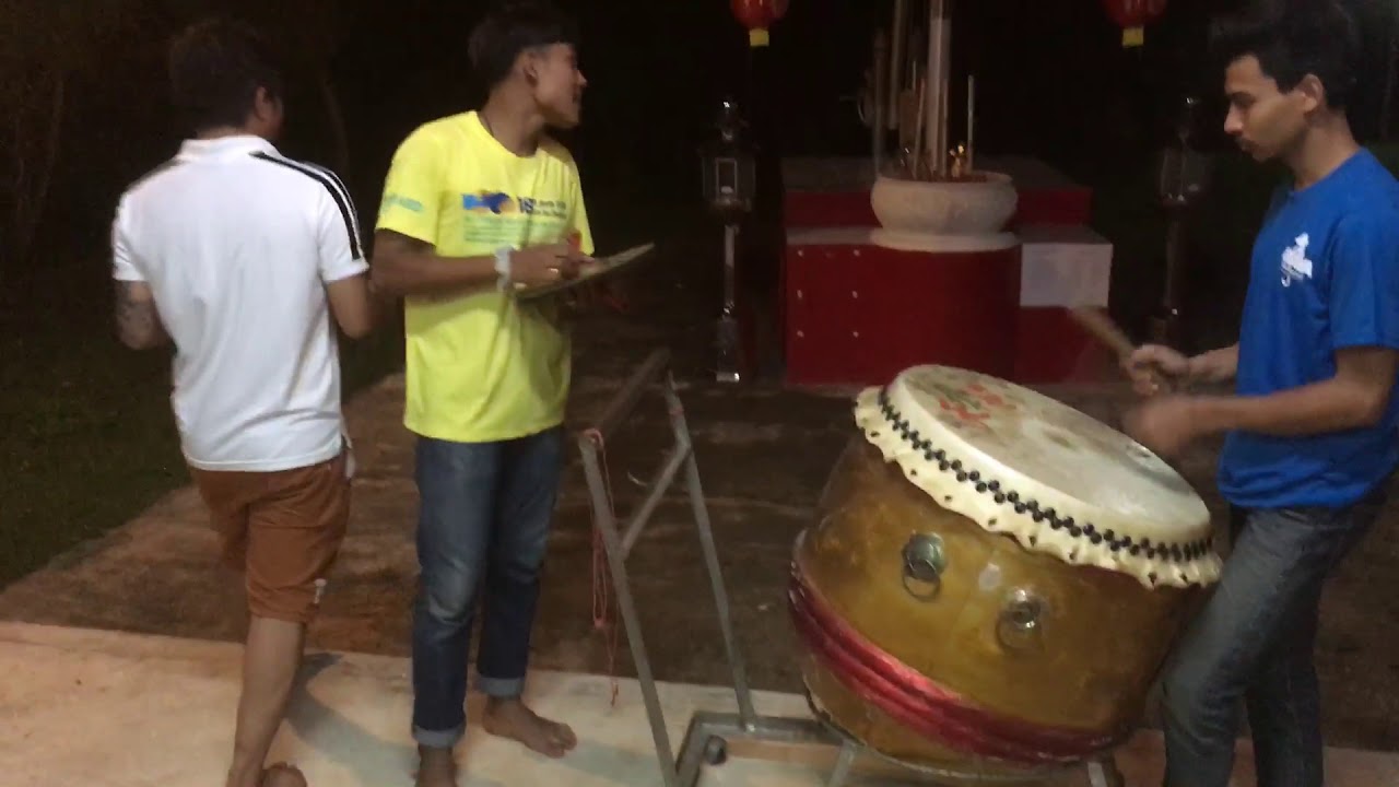 ซ้อมกลองกินเจ