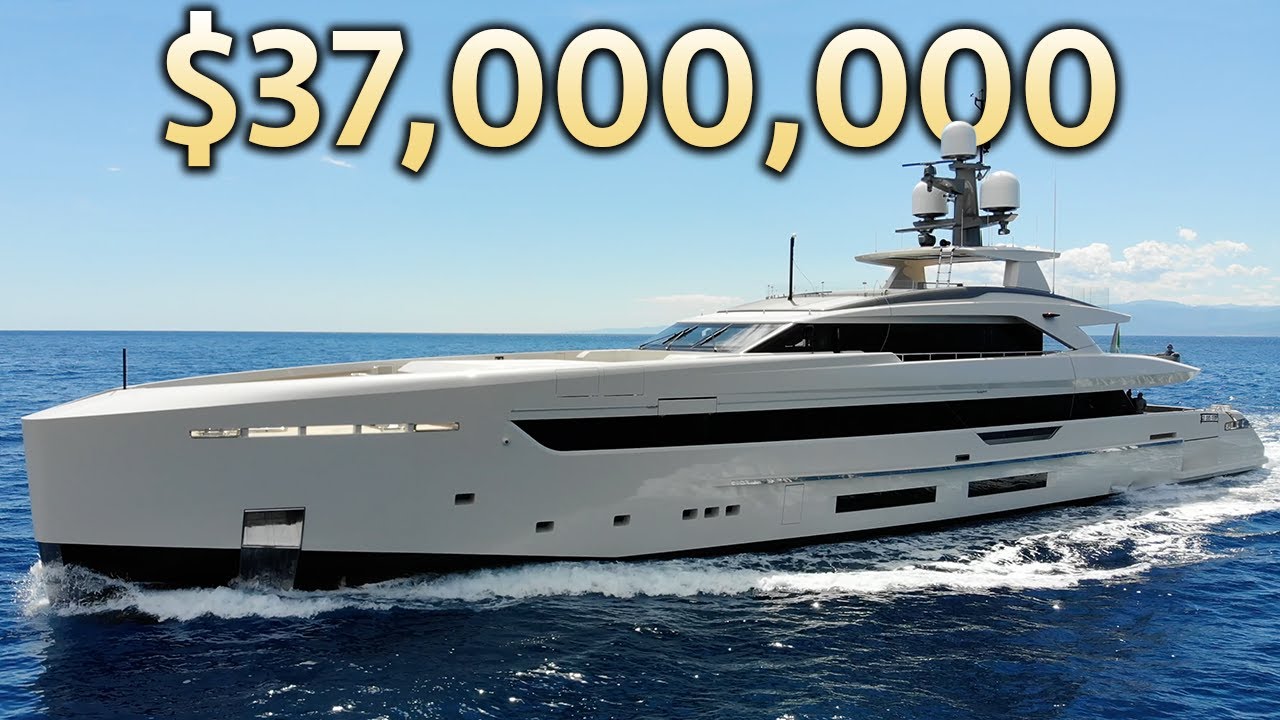 italian mega yacht