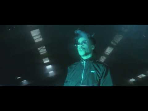 GREEN MONTANA - JUSTE UN MOMENT (Clip Officiel)