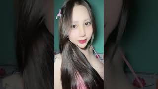 Tổng hợp clip gái xinh sexy vòng 1 căng tròn / clip gái xinh hay / video hot tiktok