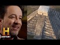 MYSTERIOUS ALIEN SPACECRAFT DESCENDS TO EARTH 🛸🤯 | Ancient Aliens | #Shorts