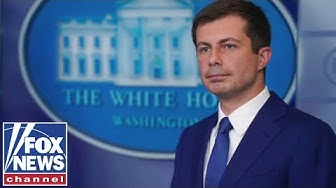 Thumbnail for Miami mayoral contest could ‘outpace New York,’ says political analyst