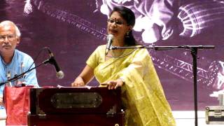 Rezwana banya chowdhury singing "badal dhara hala sara" at kamala
nehru auditorium, newdelhi, on 2011 aug 14, in a rabindra
sardhashatabarshiki function orga...