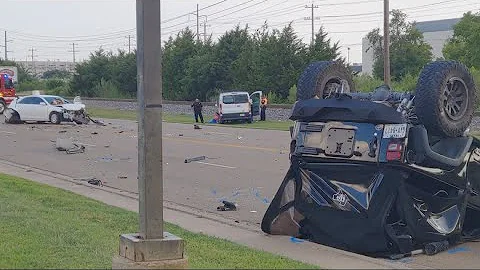 One killed in fatal crash on Wellborn Road in Bryan