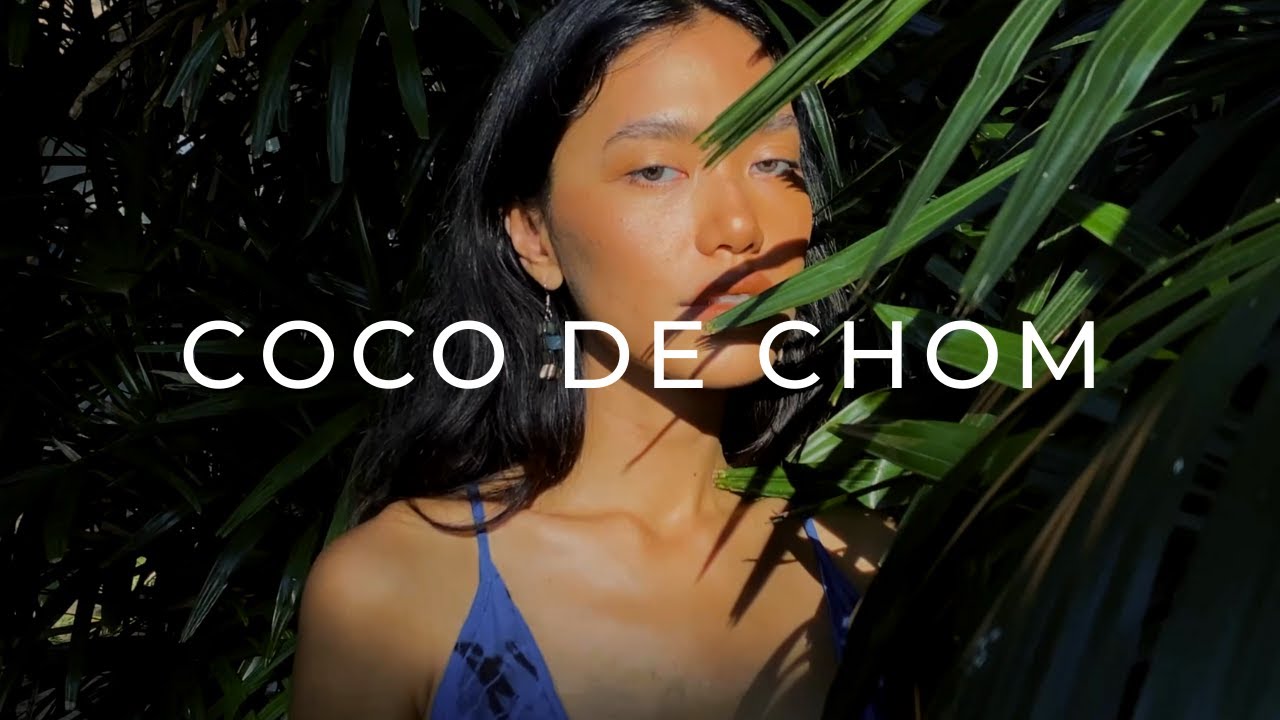 Take an Everyday Vacay in a Flattering Dress and Tie-dyed Kimono | Coco de Chom  🌴👘 ✨