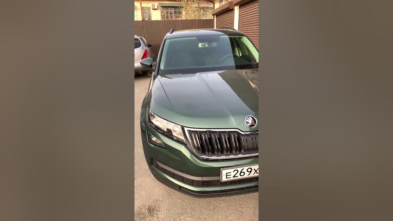 Датчики автопарковки skoda kodiaq. Передний парктроник кодиак. Кронштейн парктроника skoda karoq. Skoda kodiaq tuning. Парктроник шкода кодиак передний.
