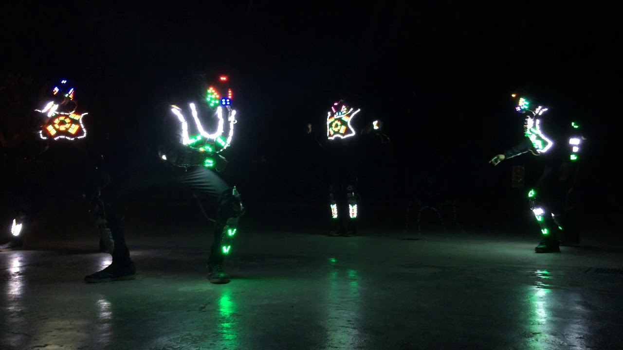 ENCHANTED KINGDOM 2018 (spacelightdance and fireworks)