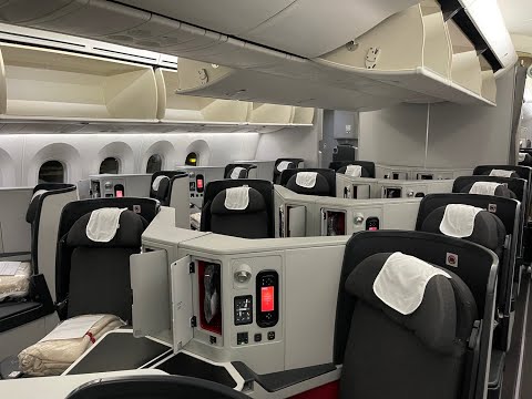 See How This Passenger Got the VIP Treatment Flying AVIANCA First Class From Bogota to Barcelona!