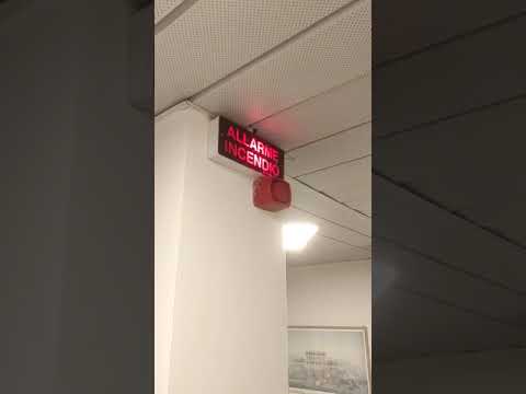Video: Segnalatore di luci e suoni. Sistema di allarme antincendio