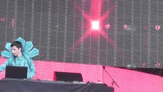 Totally Enormous Extinct Dinosaurs Live At Lollapalooza 2012