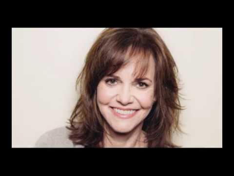 Βίντεο: Sally Field Net Worth