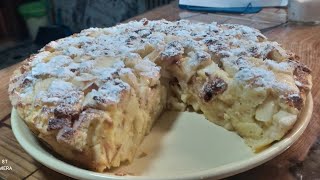 Шарлотка из батона с яблоками в духовке. Быстрая и ленивая шарлотка!